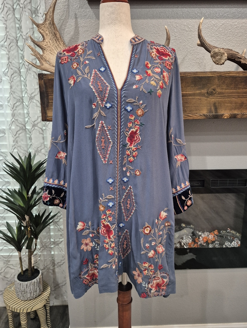 Johnny Was Silk Embroidery Dress Tunic Size Small
